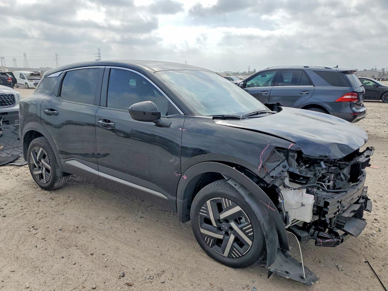 2025 Nissan Kicks Sv - zdjęcie 4