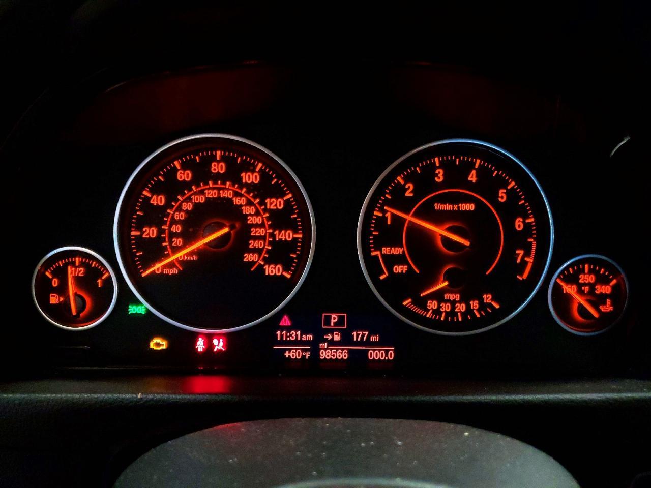 2018 BMW 330 Xi - zdjęcie 9