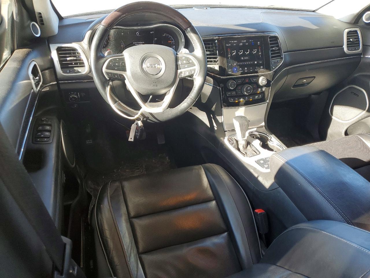 2021 Jeep Grand Cherokee Summit - zdjęcie 8