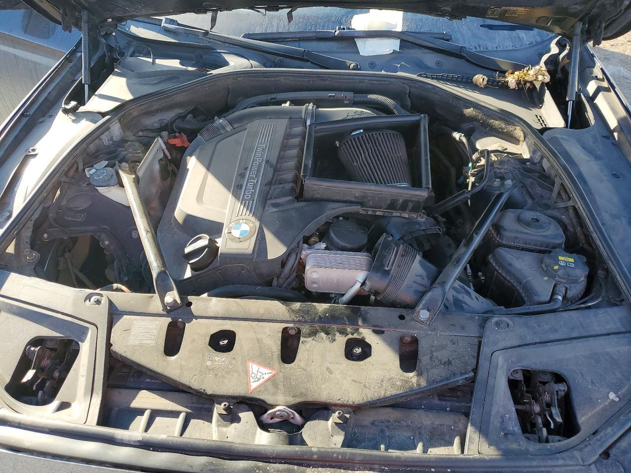 2016 BMW 535 Xi - zdjęcie 11