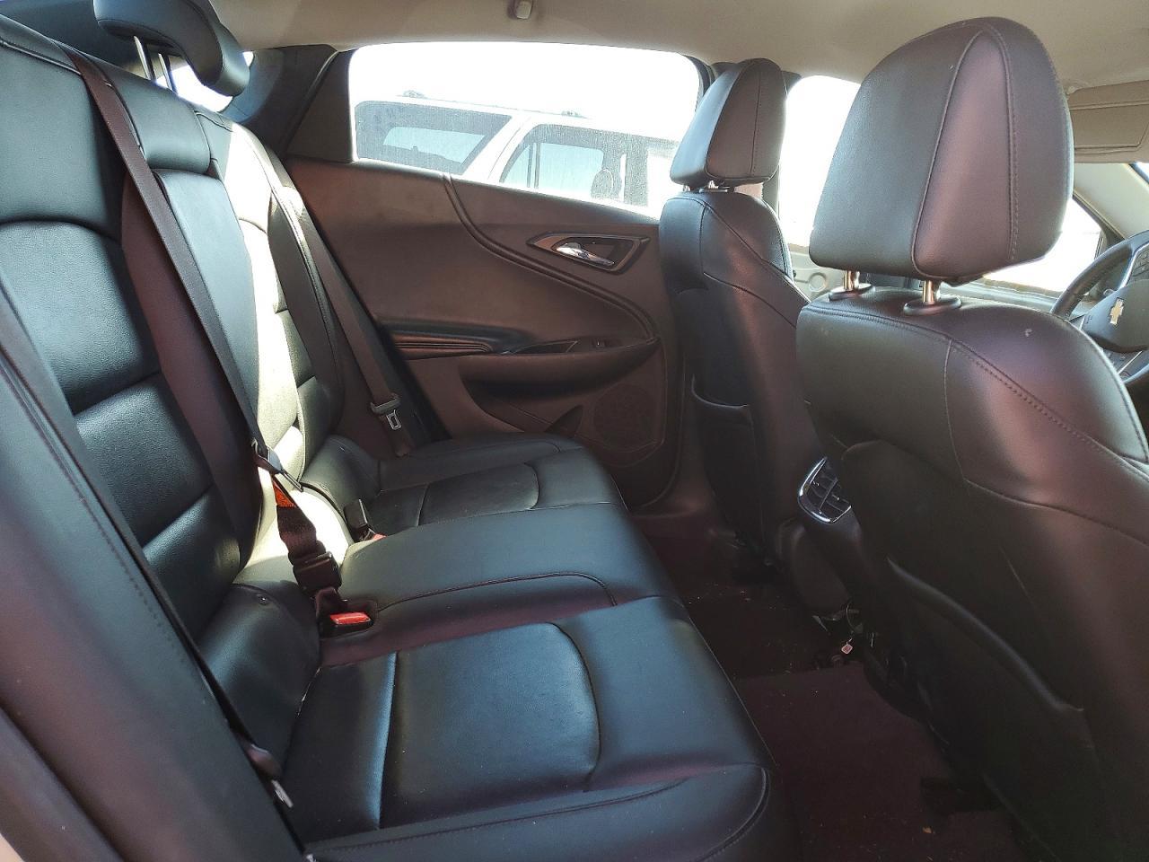 2016 Chevrolet Malibu Lt - zdjęcie 10