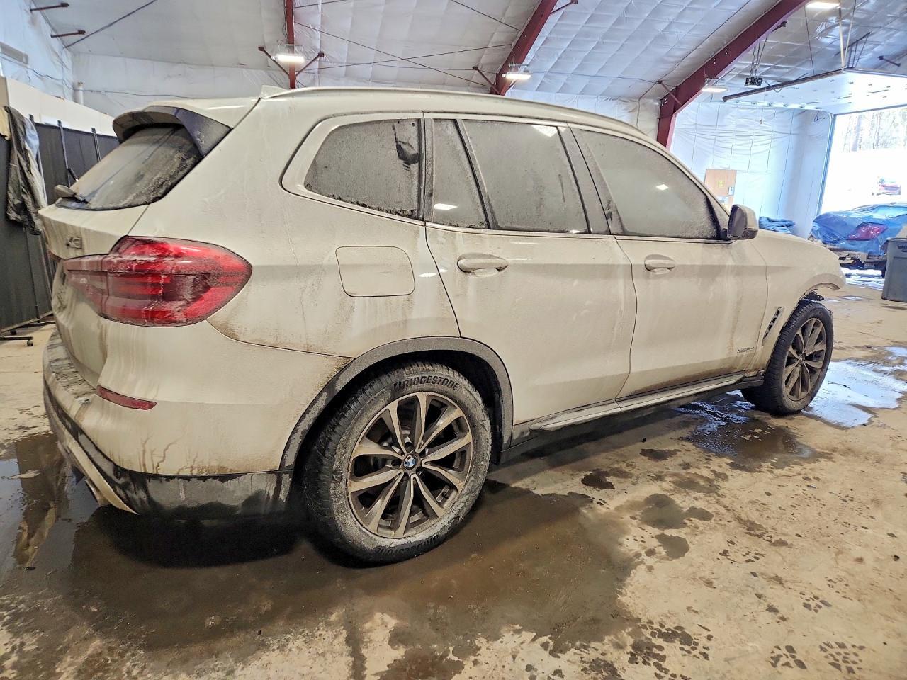 2018 BMW X3 xDrive30I - zdjęcie 3