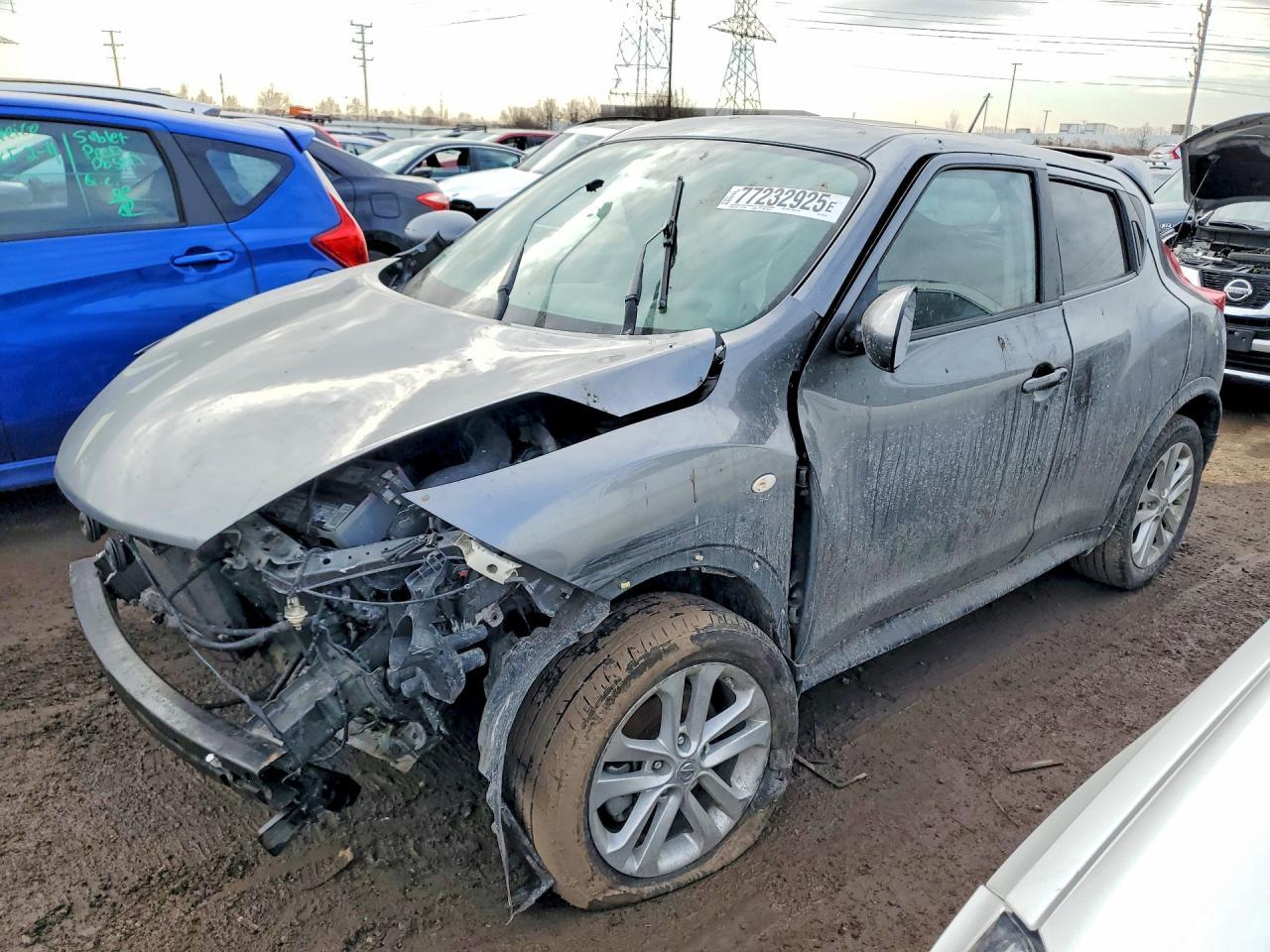 2013 Nissan Juke S - zdjęcie główne