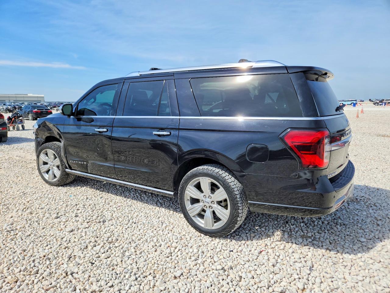 2022 Ford Expedition Max Platinum - zdjęcie 2