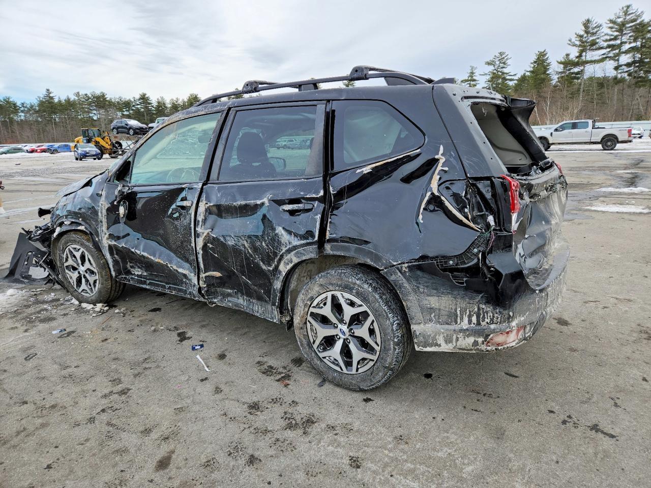 2021 Subaru Forester Premium - zdjęcie 2