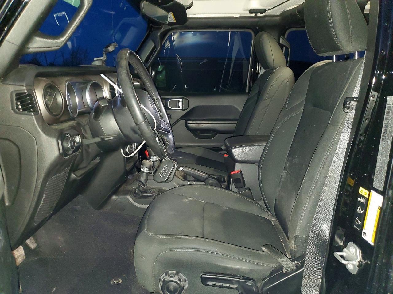 2020 Jeep Wrangler Unlimited Sport - zdjęcie 7