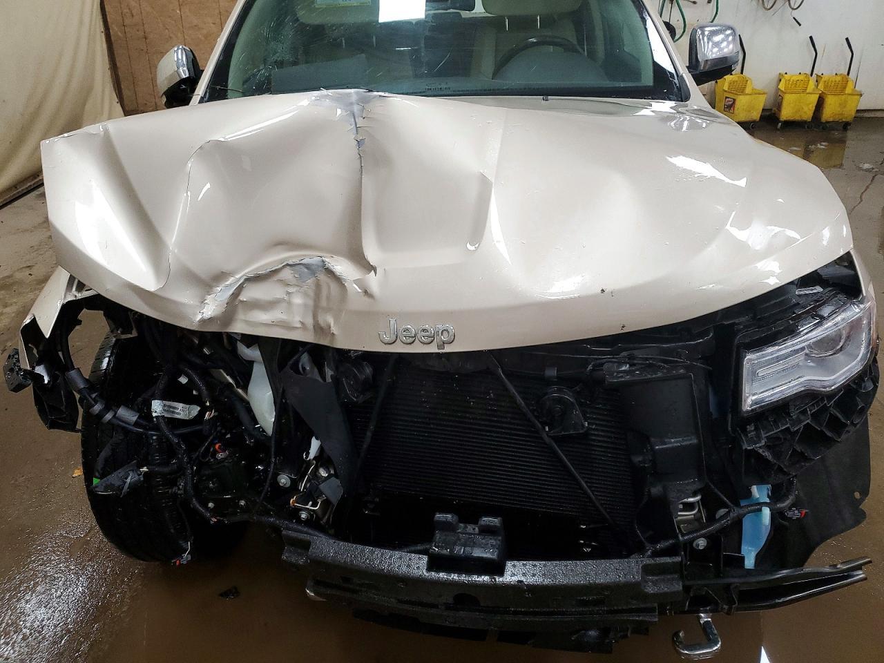 2014 Jeep Grand Cherokee Overland - zdjęcie 12