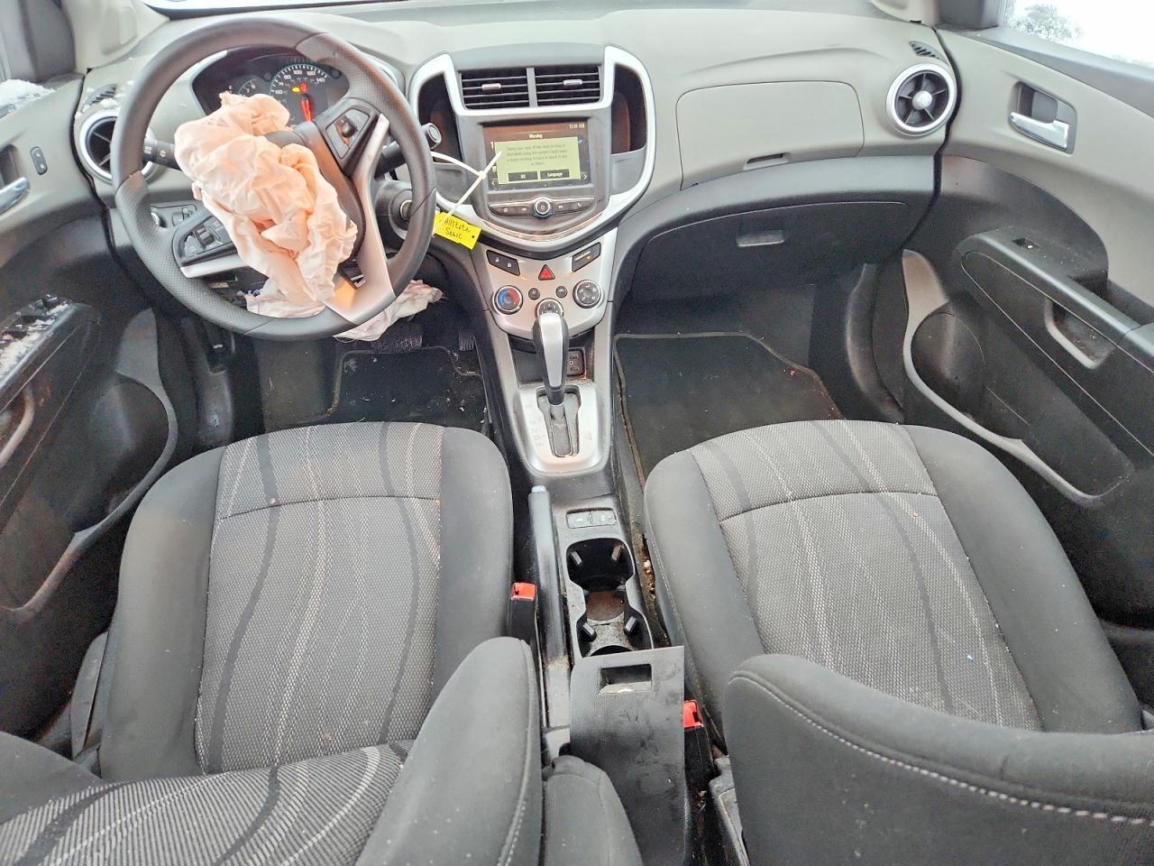 2017 Chevrolet Sonic Lt - zdjęcie 8