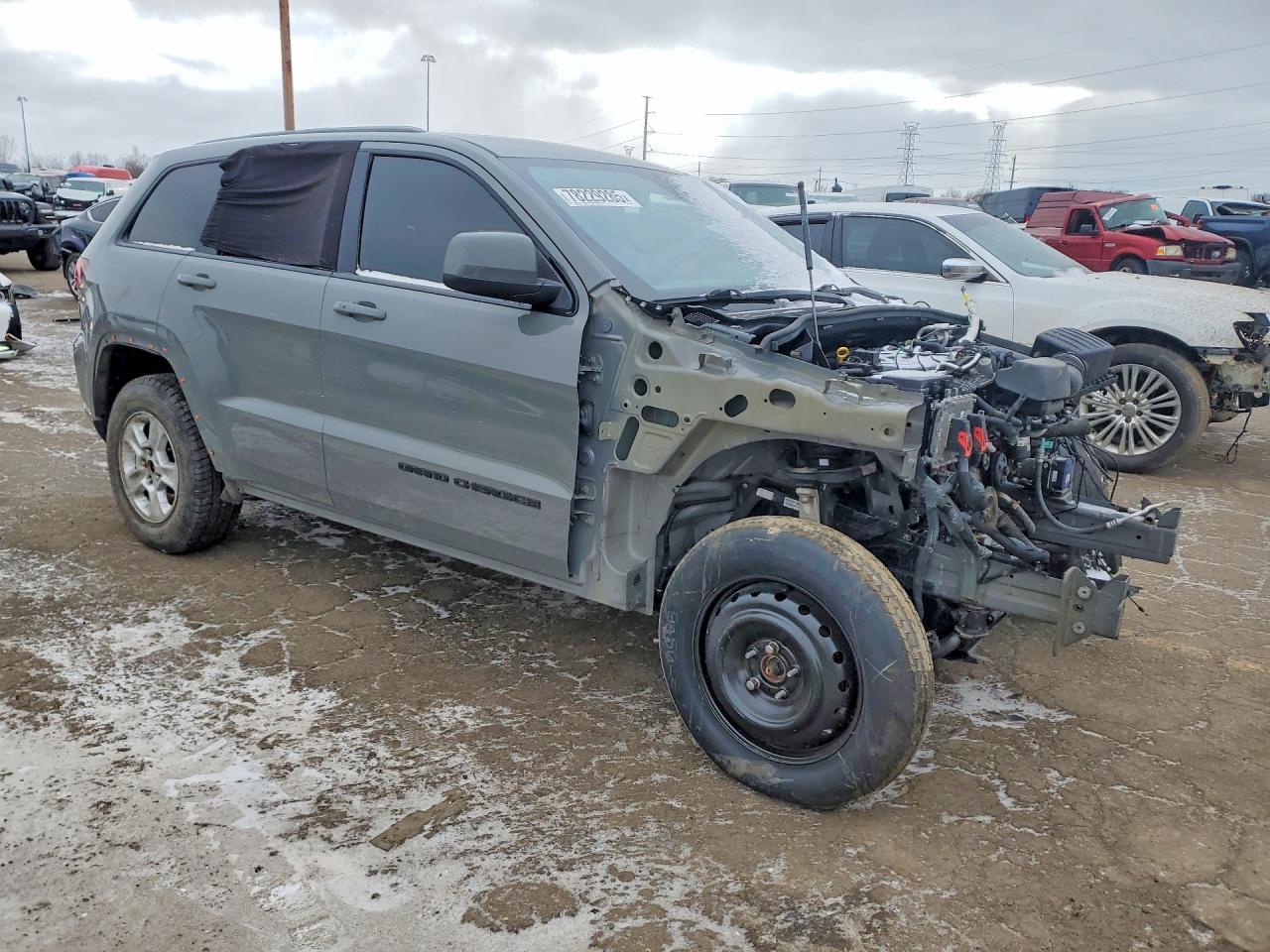 2021 Jeep Grand Cherokee Laredo - zdjęcie 4