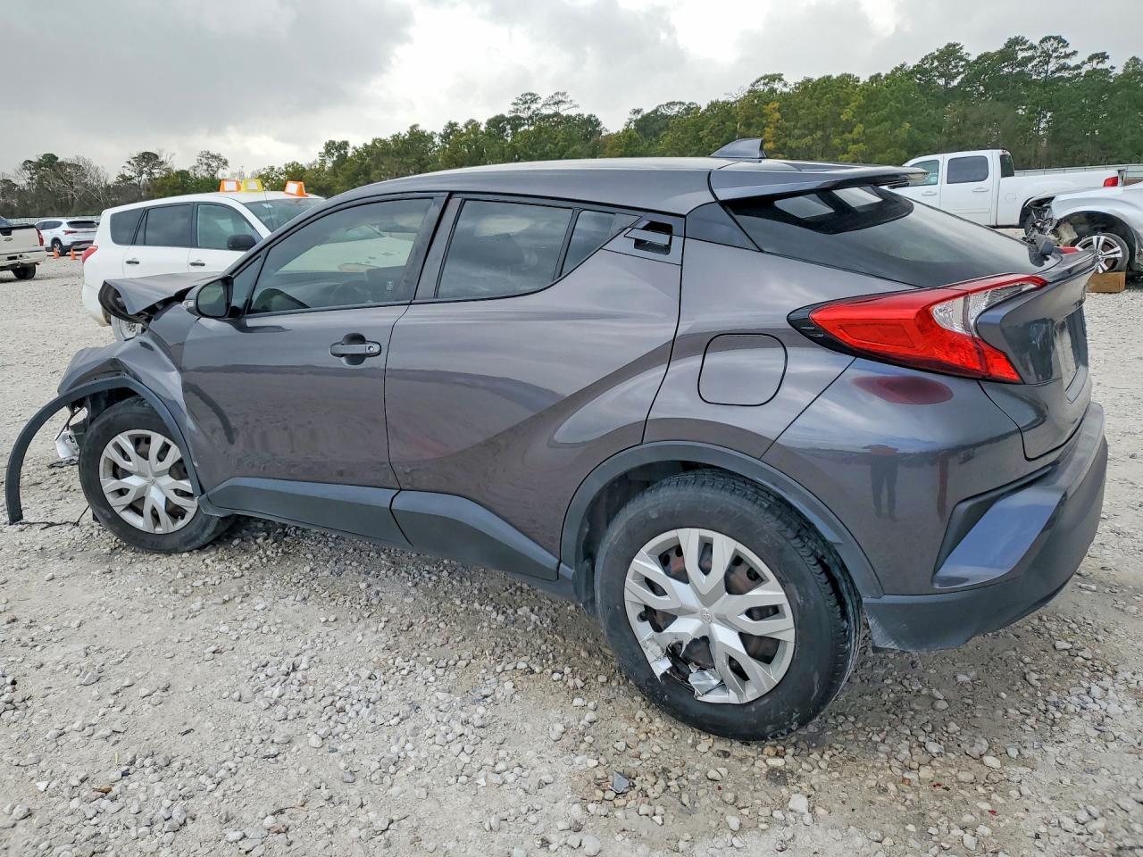 2021 Toyota C-Hr Le - zdjęcie 2