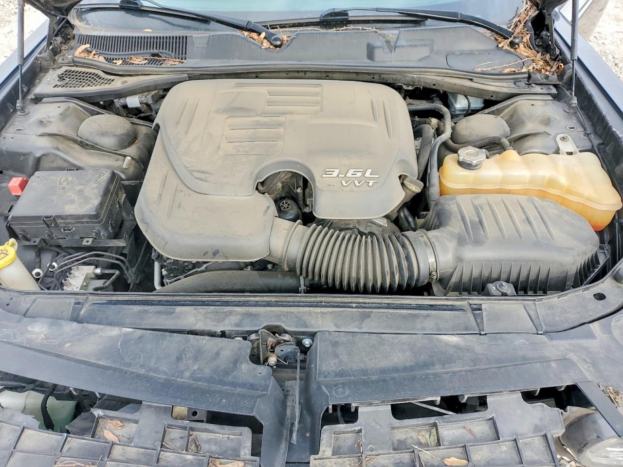 2016 Dodge Challenger Sxt - zdjęcie 11