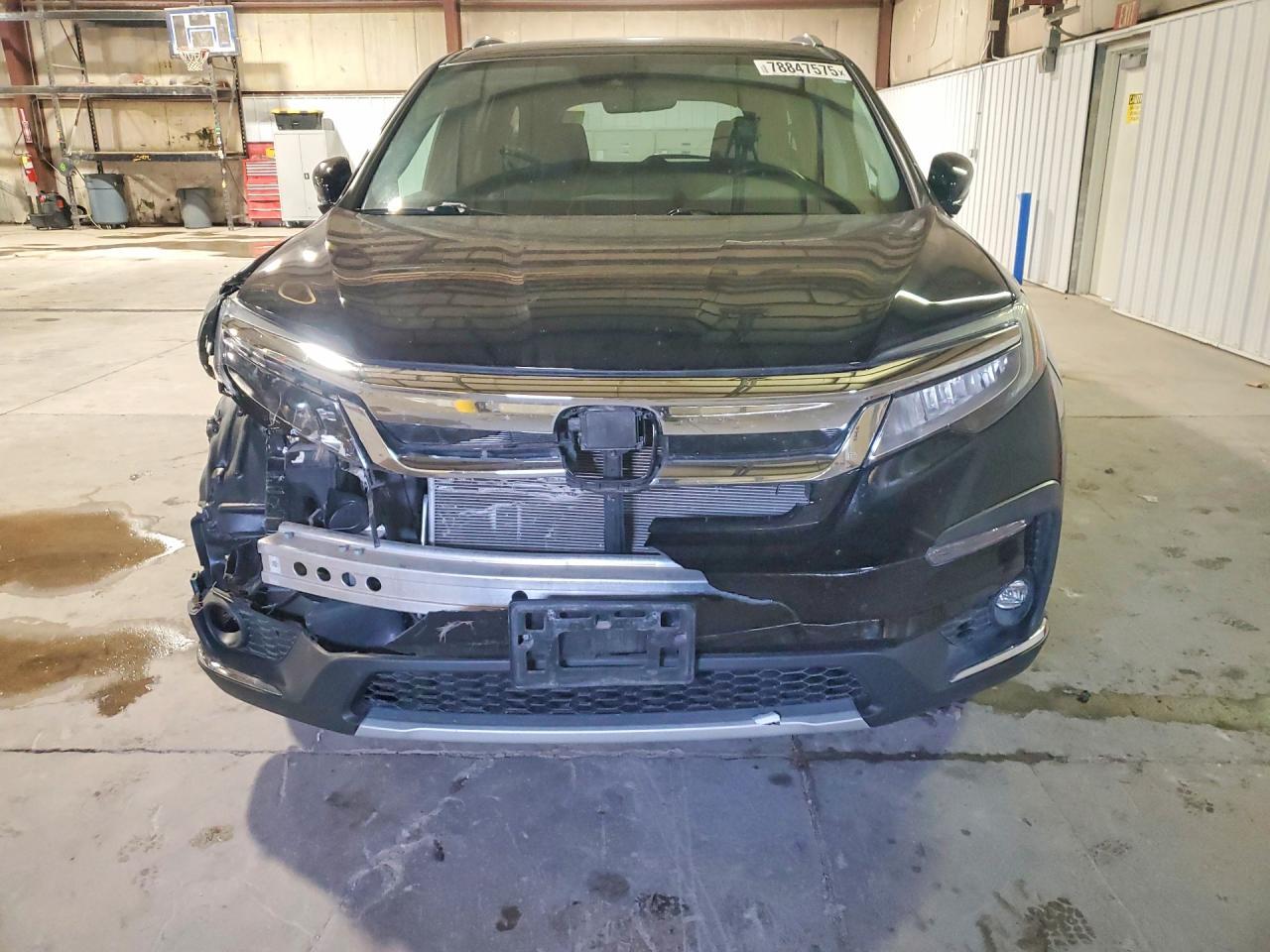 2021 Honda Pilot Touring - zdjęcie 5