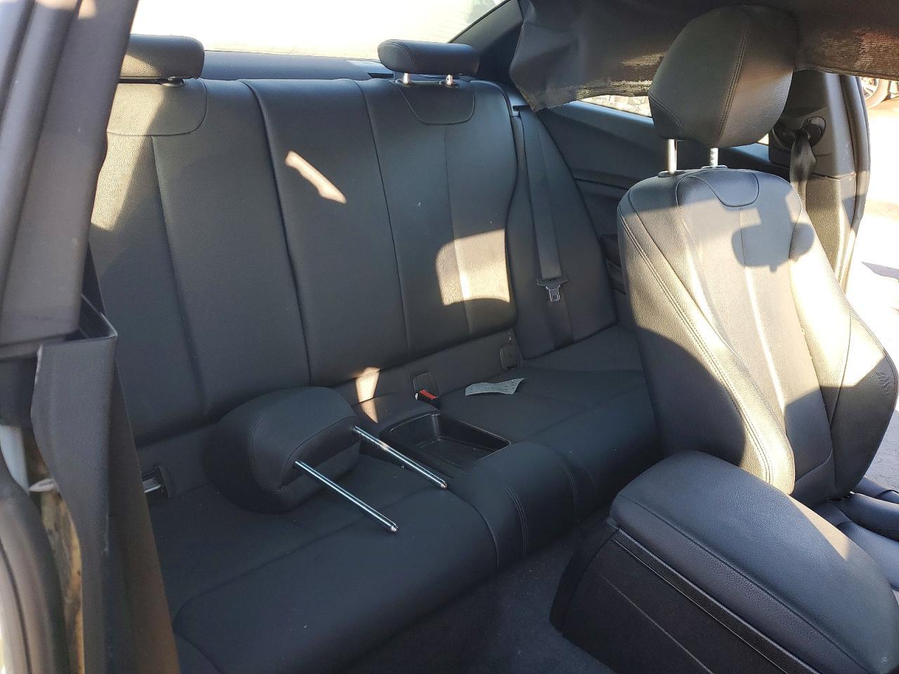 2016 BMW 228 I Sulev - zdjęcie 10