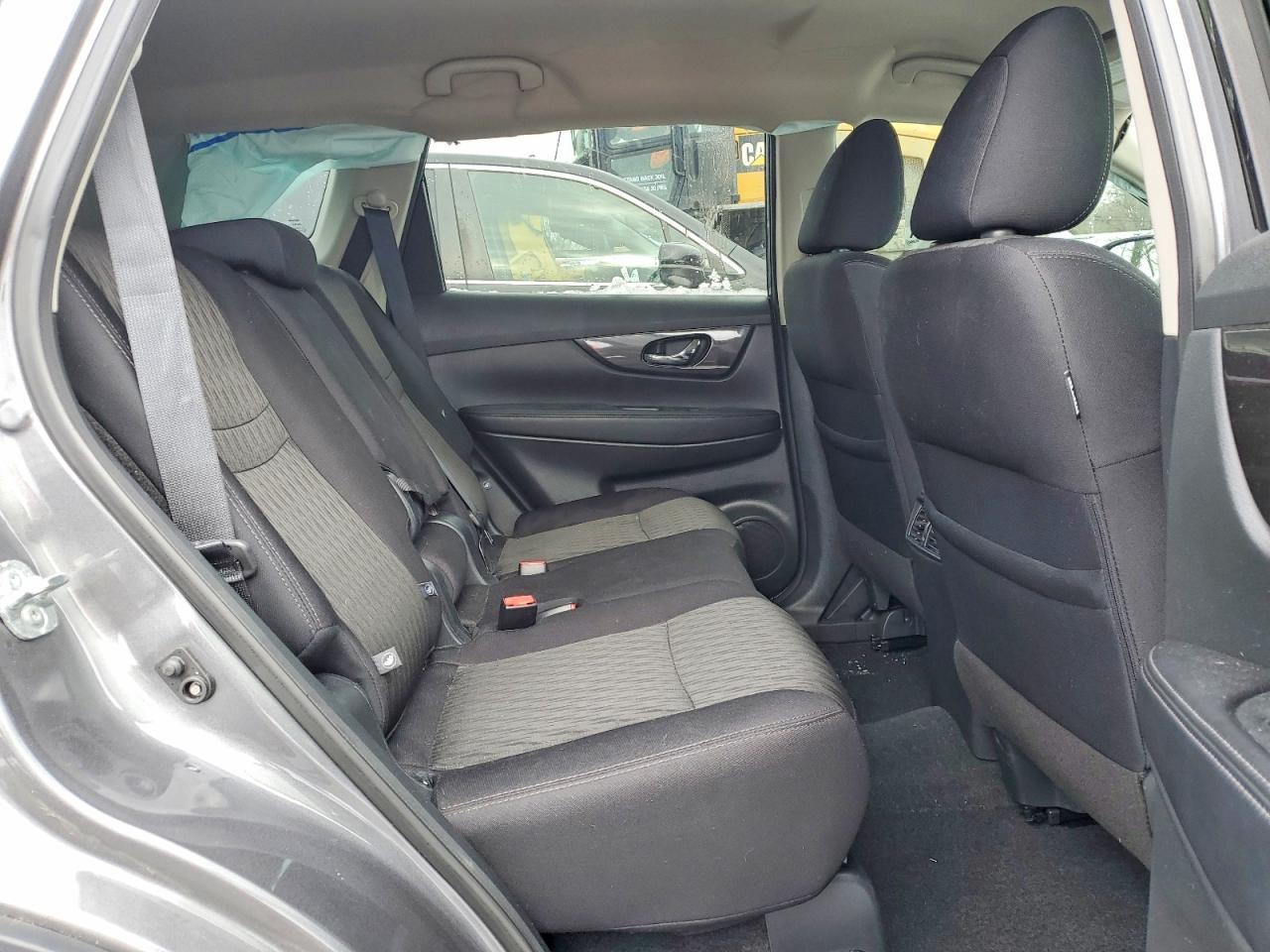 2019 Nissan Rogue S - zdjęcie 11
