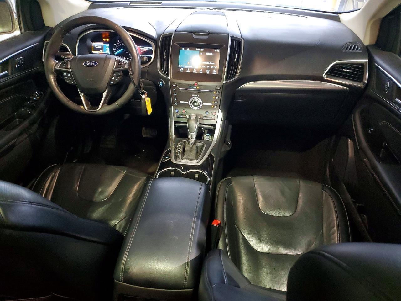 2018 Ford Edge Titanium - zdjęcie 8