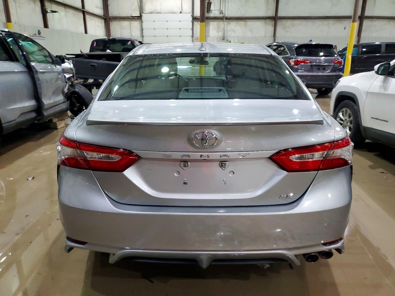2019 Toyota Camry L - zdjęcie 6