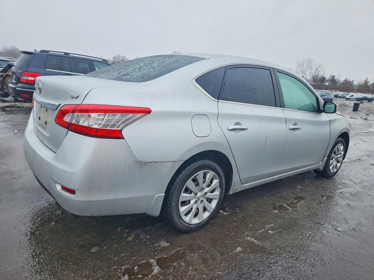 2015 Nissan Sentra S - zdjęcie 3
