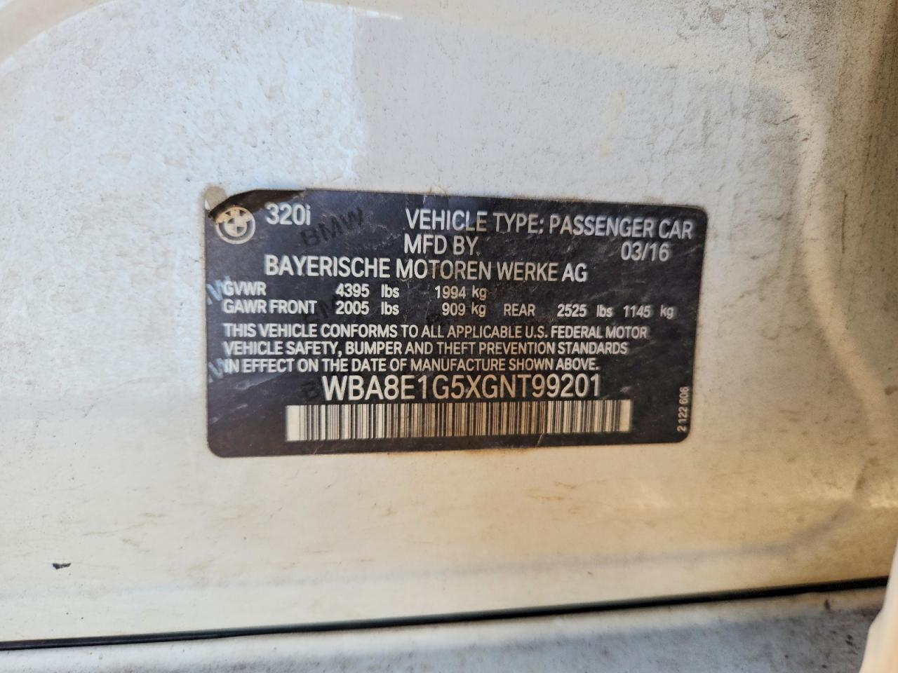 2016 BMW 320 I - zdjęcie 12