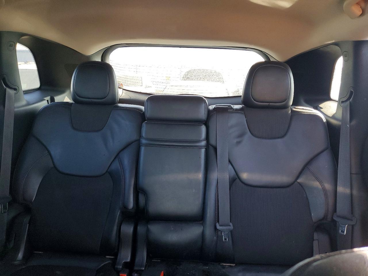 2015 Jeep Cherokee Trailhawk - zdjęcie 10