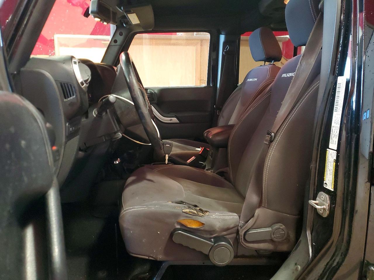 2014 Jeep Wrangler Unlimited Rubicon - zdjęcie 7