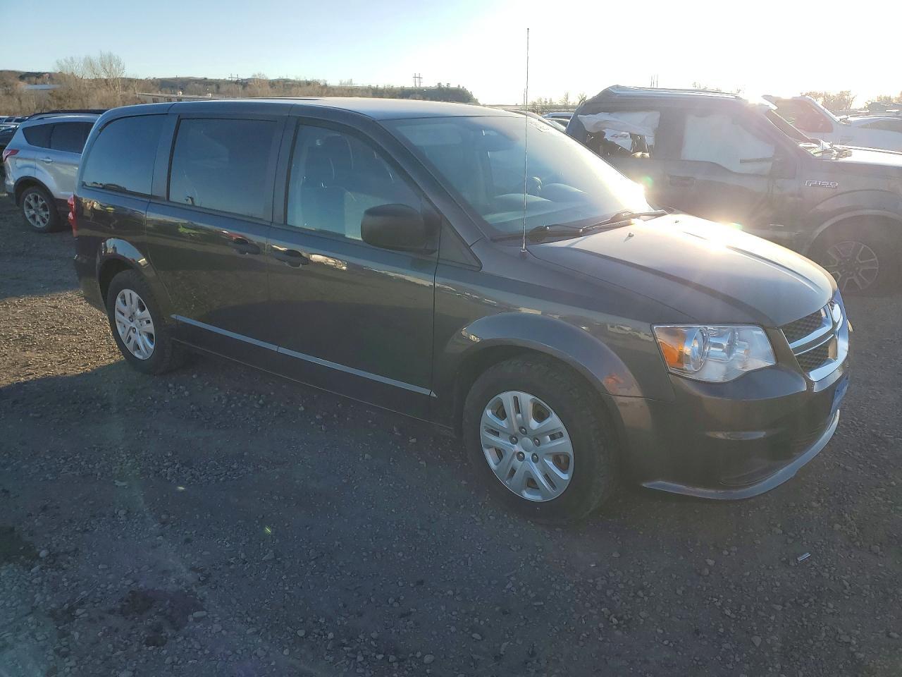 2019 Dodge Grand Caravan Se - zdjęcie 4
