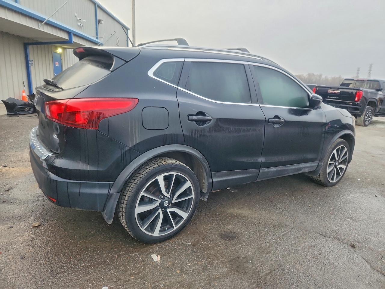 2017 Nissan Rogue Sport Sl - zdjęcie 3