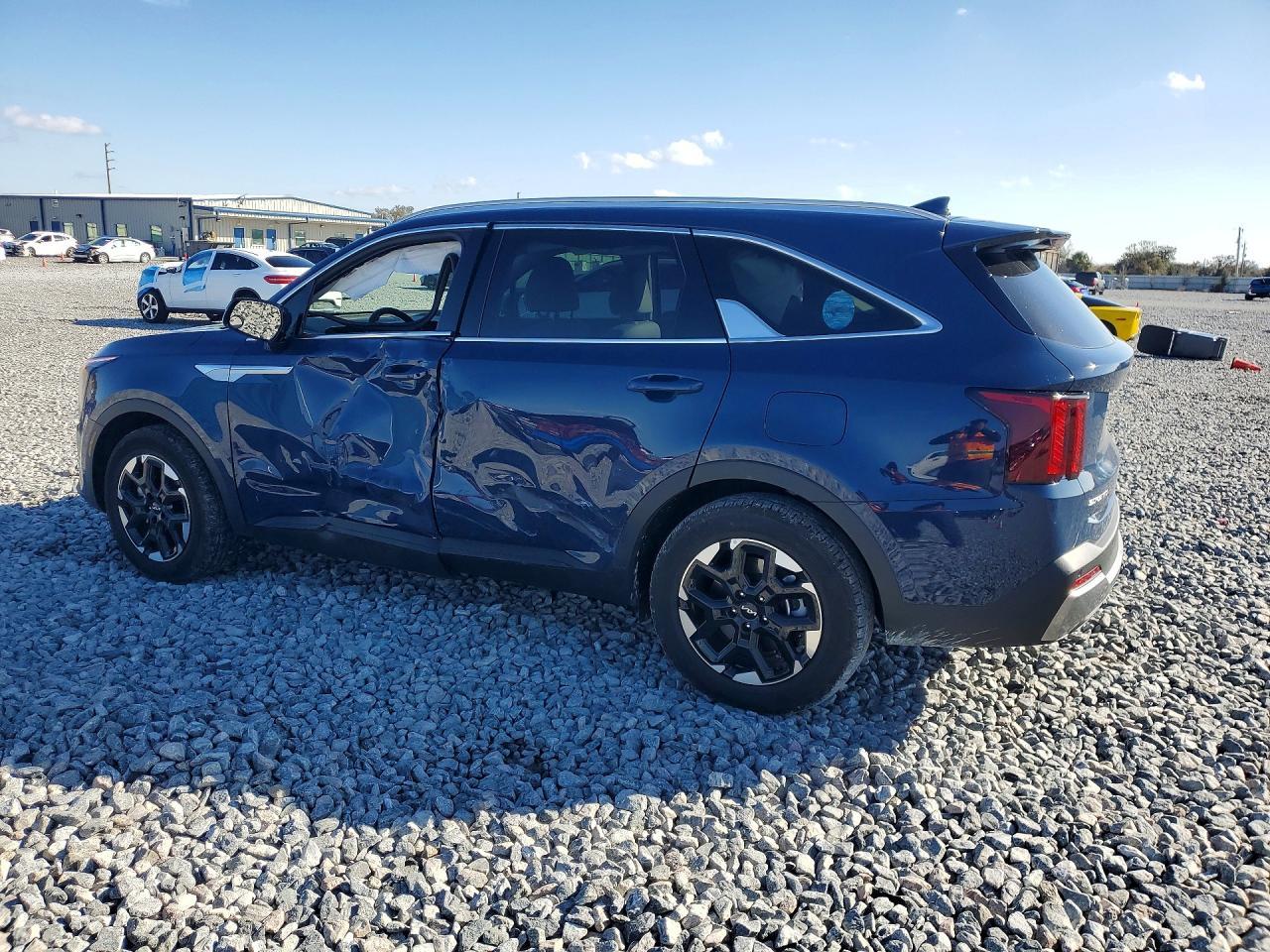 2025 Kia Sorento S - zdjęcie 2