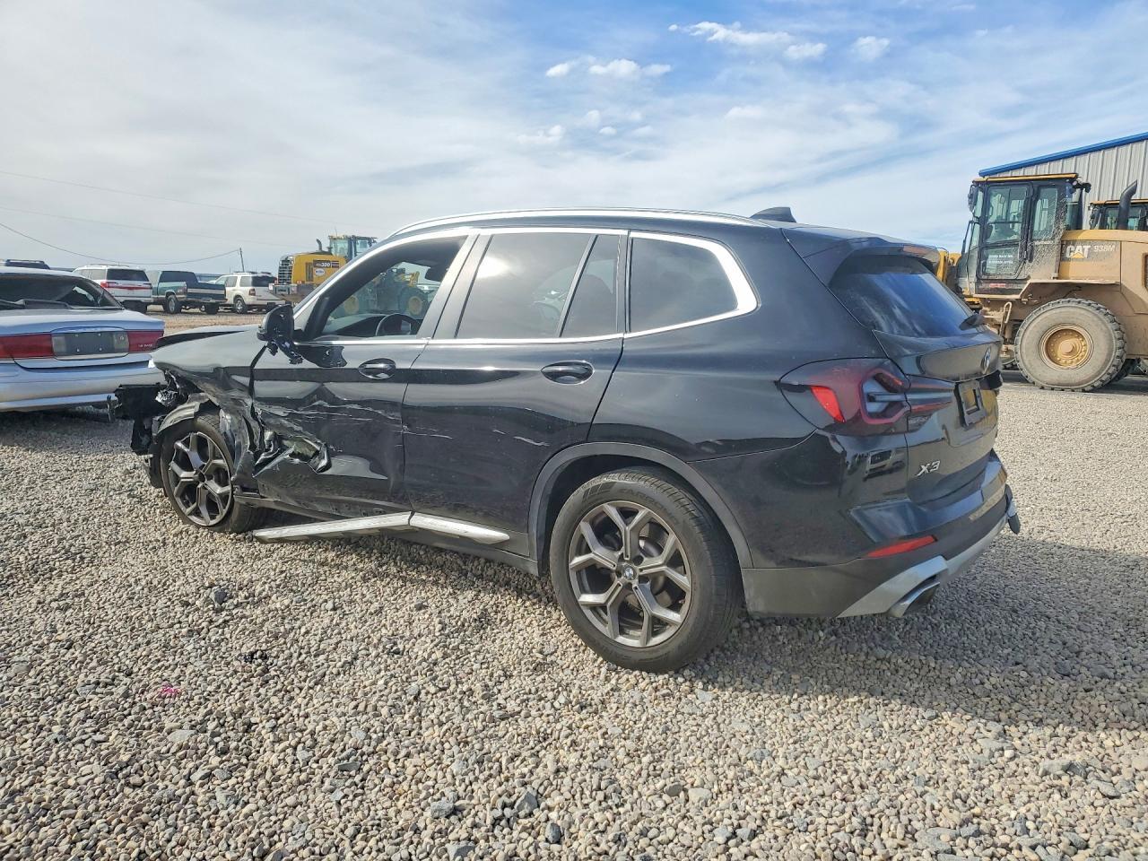 2023 BMW X3 xDrive30I - zdjęcie 2