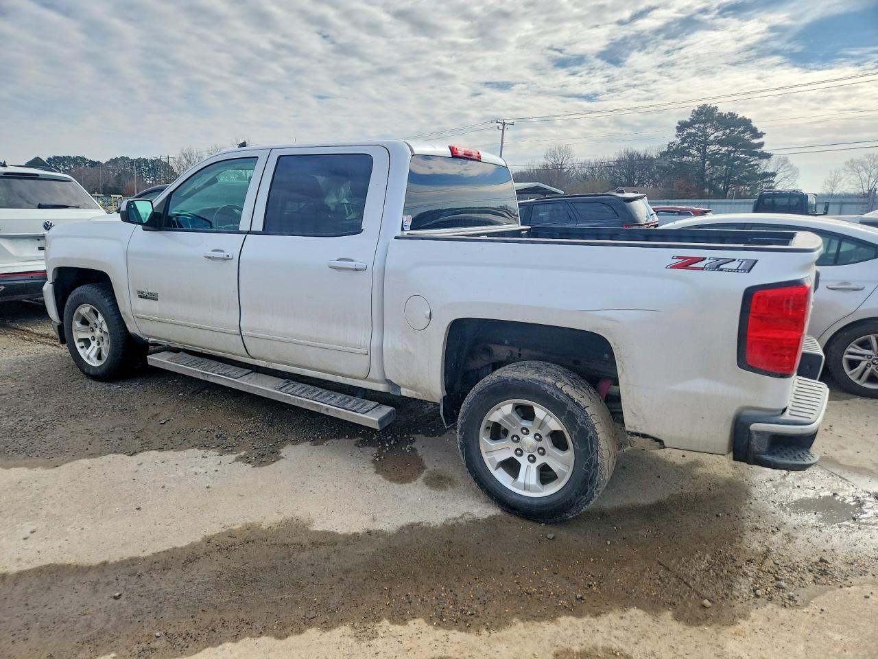 2018 Chevrolet Silverado K1500 Lt - zdjęcie 2