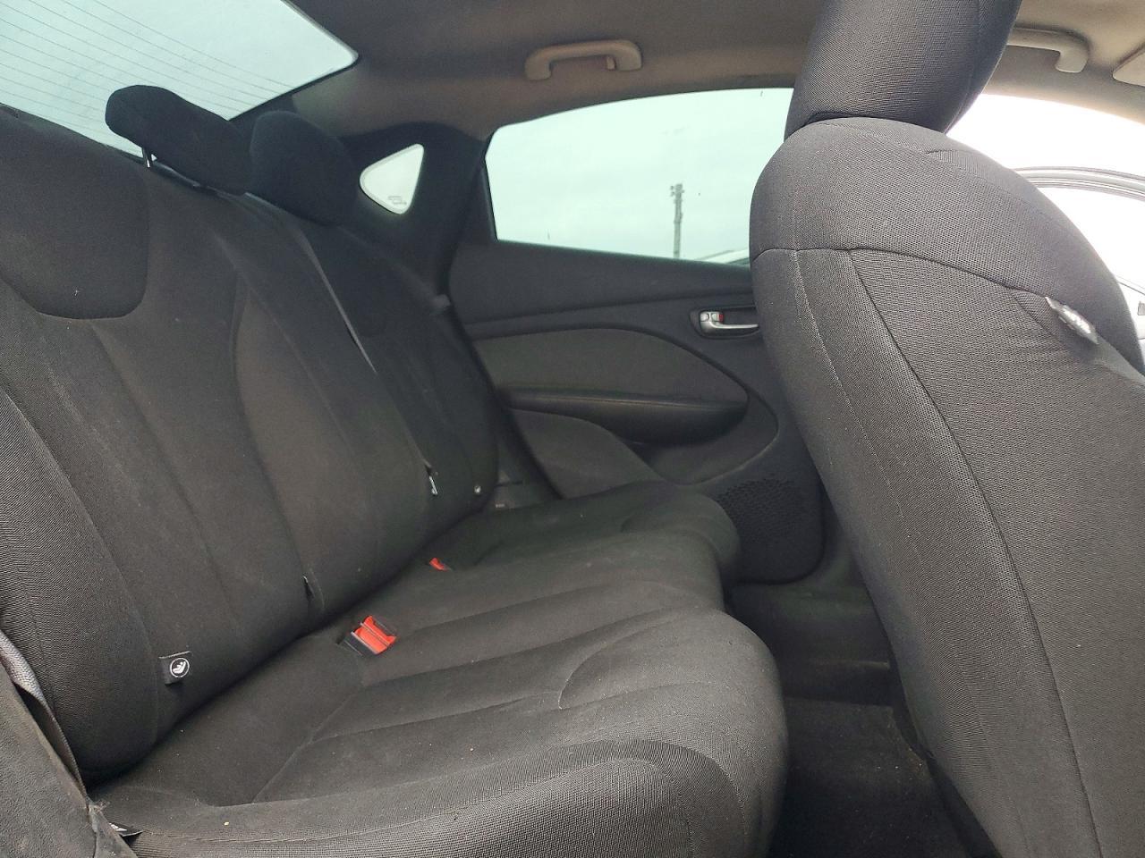 2013 Dodge Dart Se - zdjęcie 10