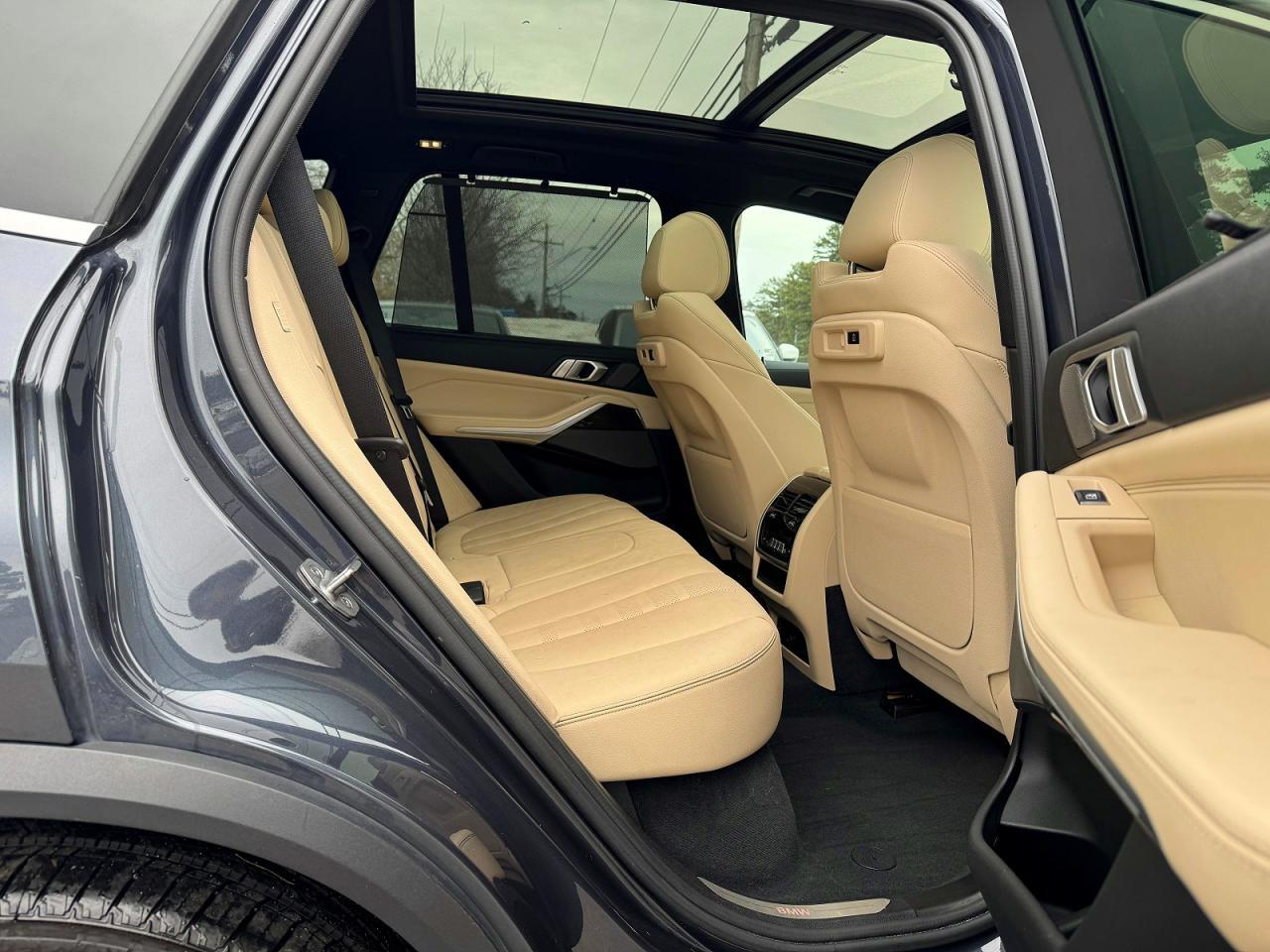 2021 BMW X5 xDrive45E - zdjęcie 6