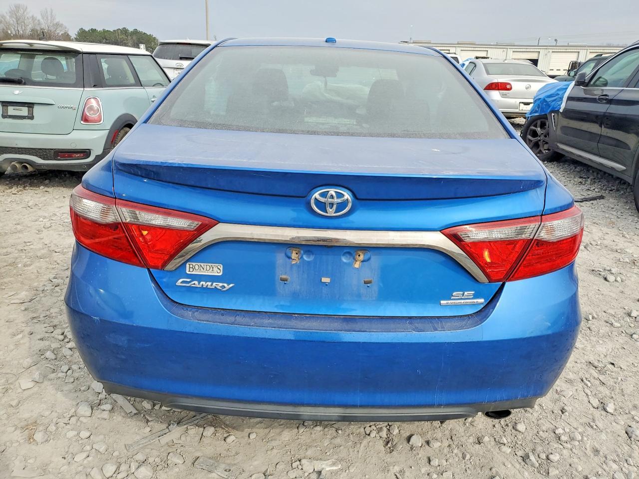 2016 Toyota Camry Le - zdjęcie 6
