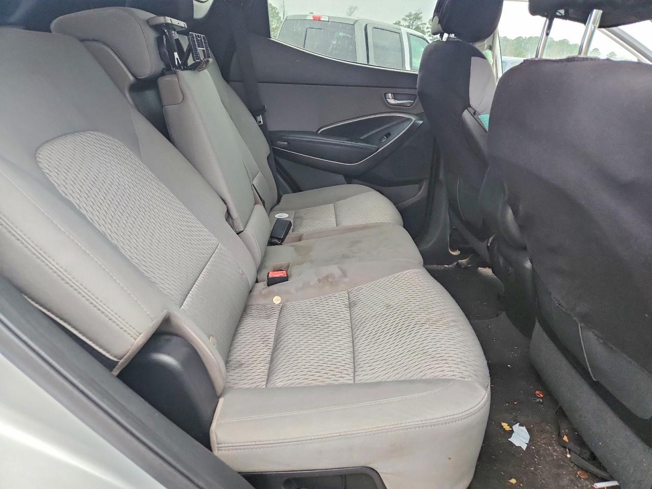 2018 Hyundai Santa Fe Sport 2.4L - zdjęcie 11