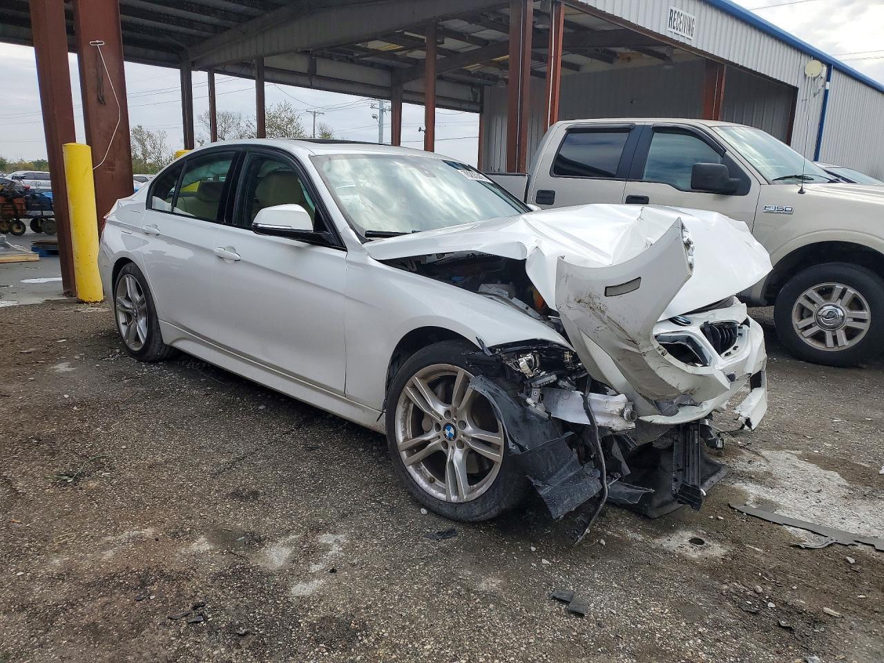BMW Seria 3 - zdjęcie 4