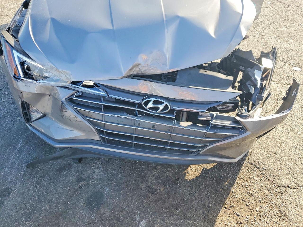 2020 Hyundai Elantra Sel - zdjęcie 11