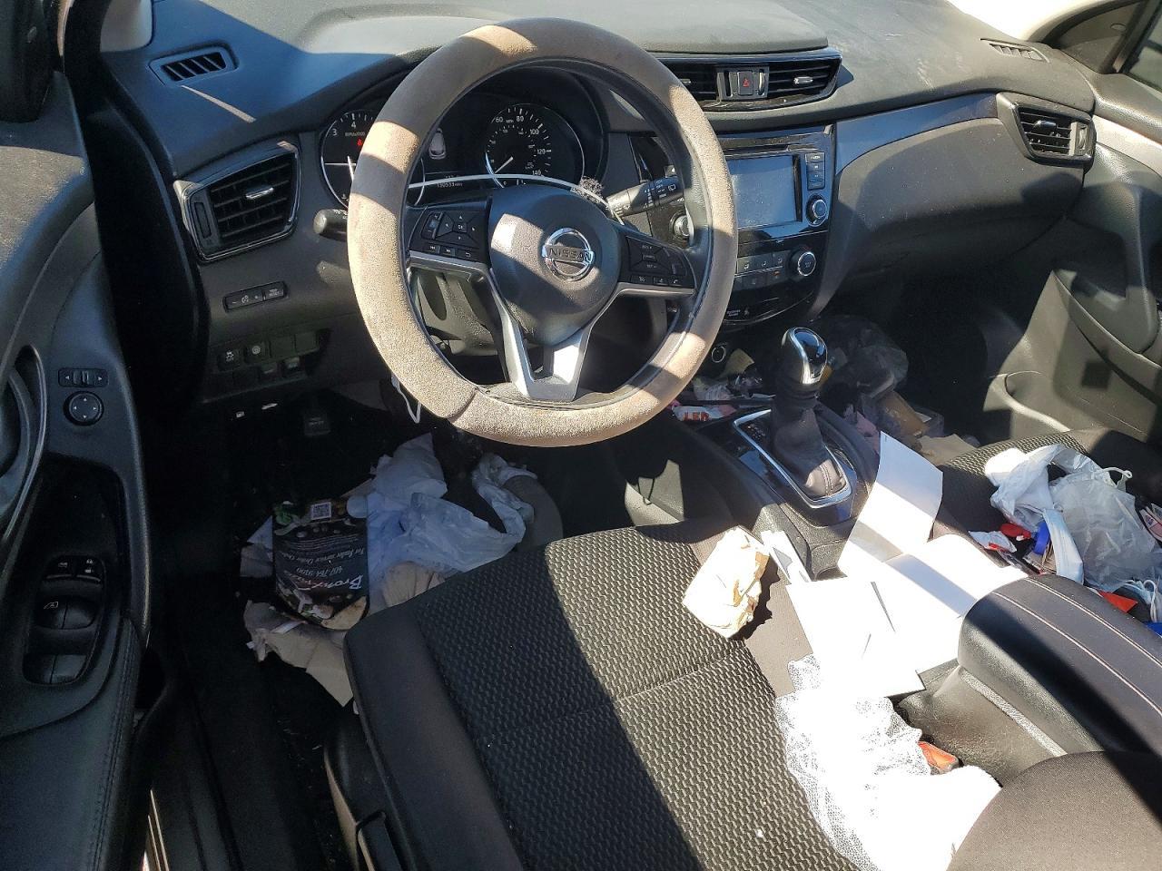 2020 Nissan Rogue Sport S - zdjęcie 8