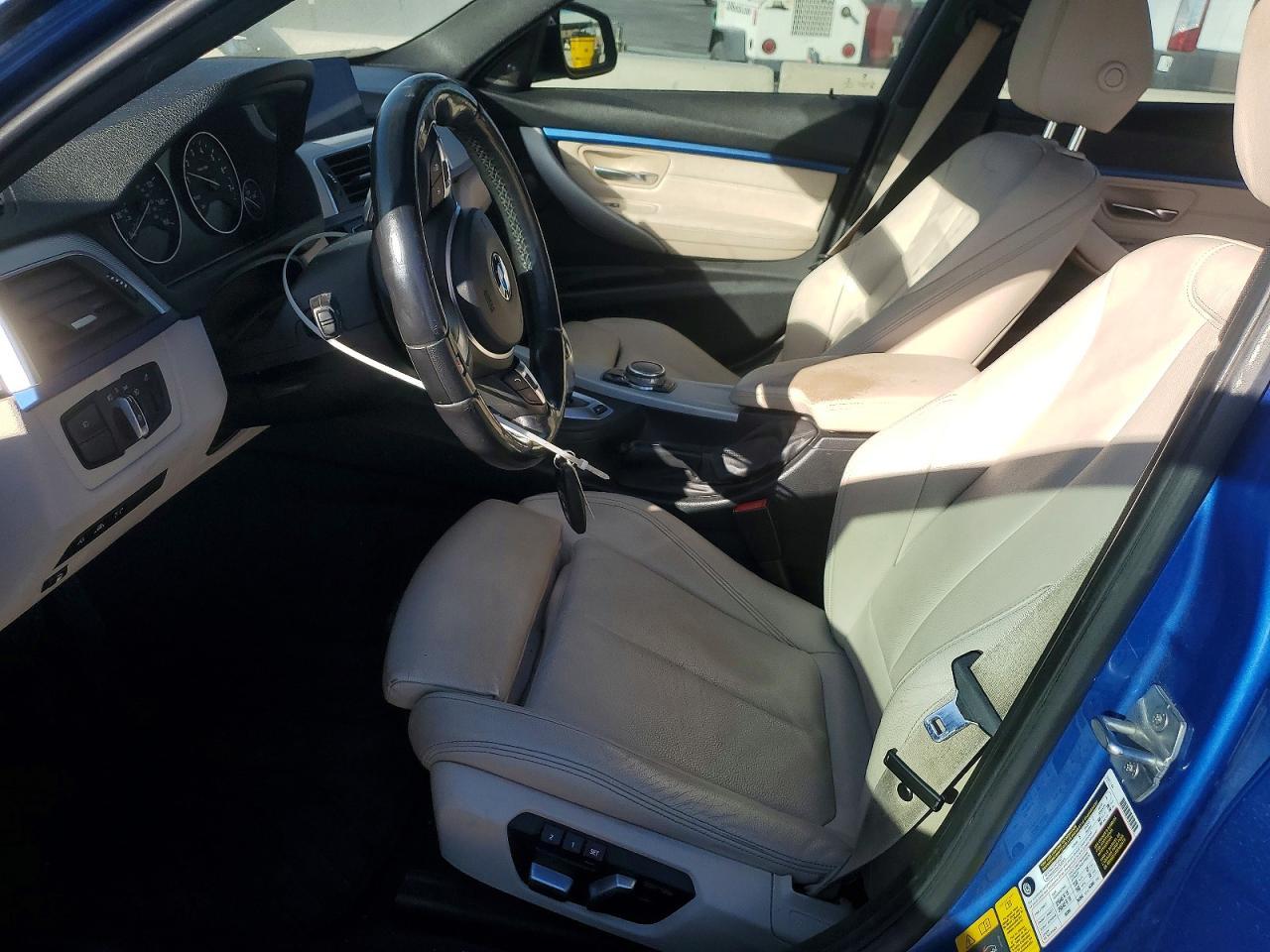 2016 BMW 330E - zdjęcie 7