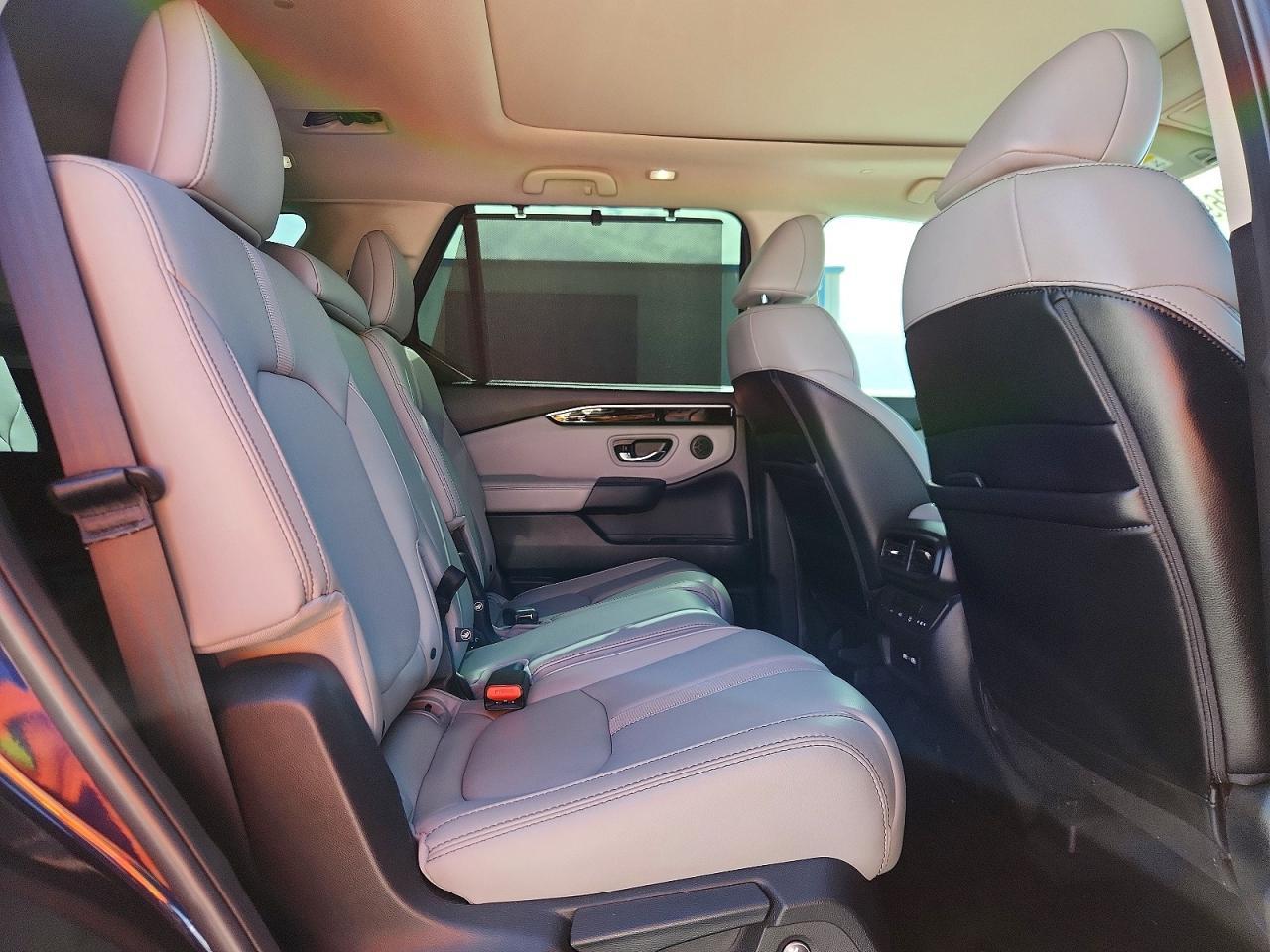 2023 Honda Pilot Touring - zdjęcie 11