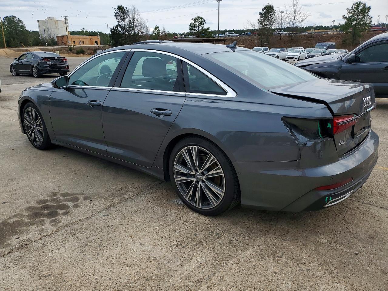 2019 Audi A6 Premium Plus - zdjęcie 2