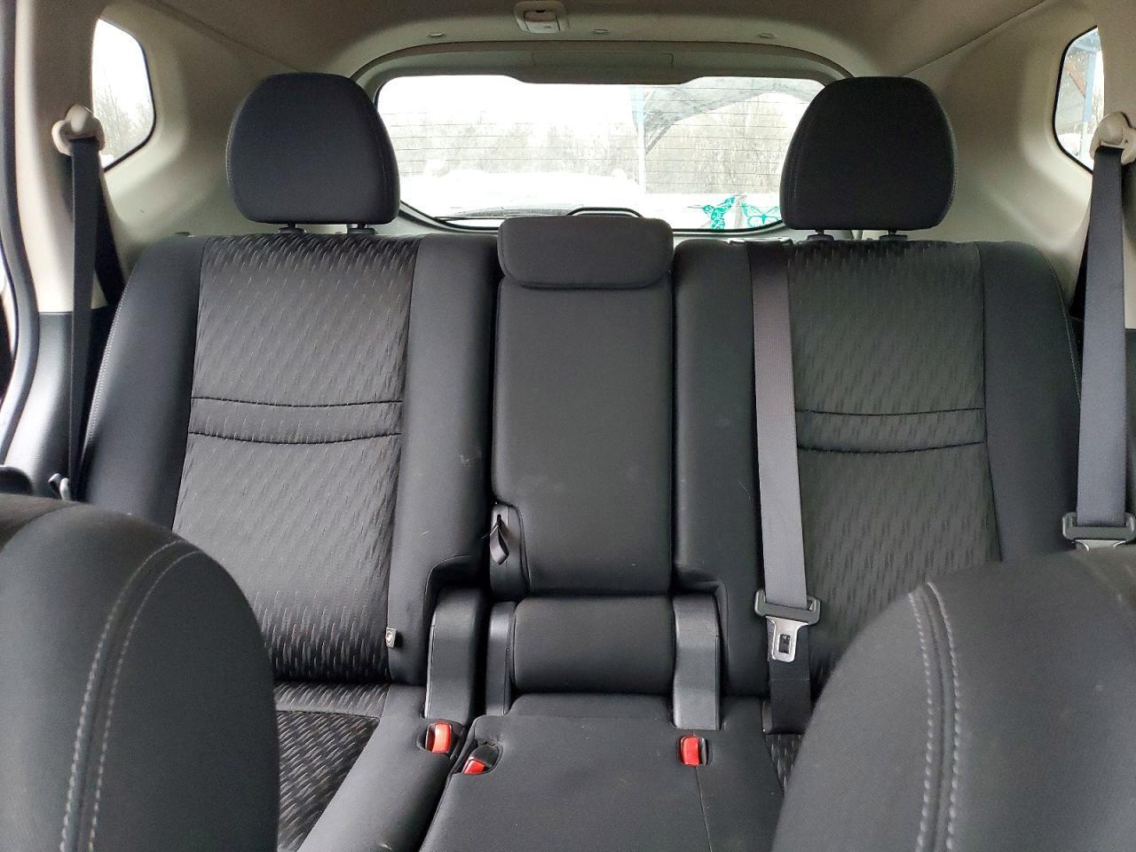 2018 Nissan Rogue S - zdjęcie 10