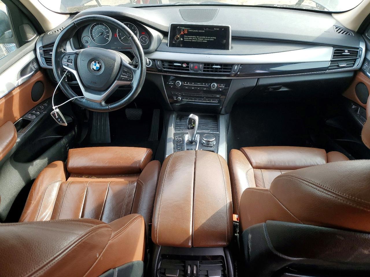 2015 BMW X5 xDrive50I - zdjęcie 8