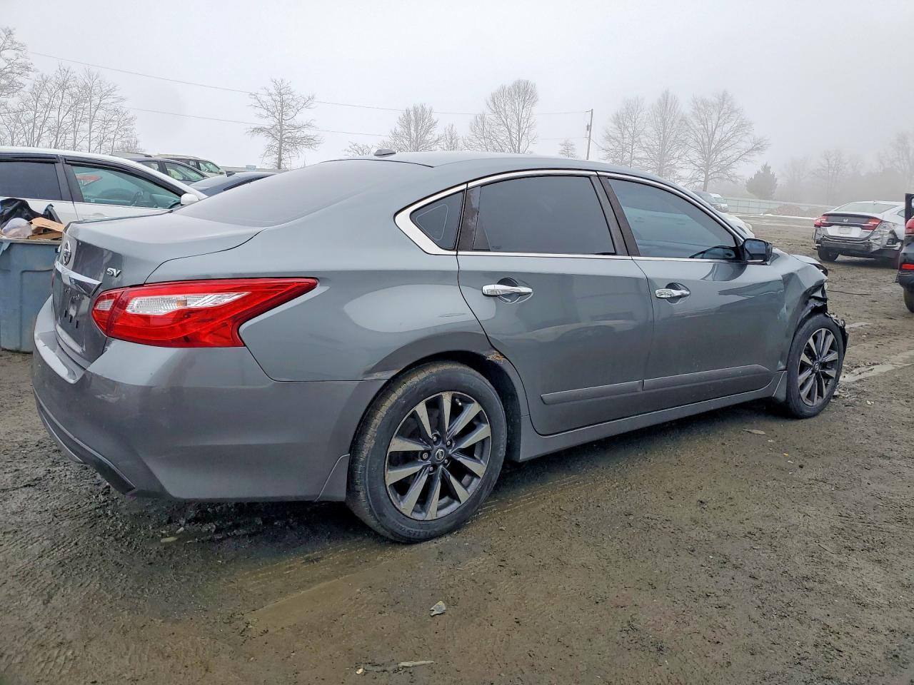 2016 Nissan Altima 2.5 - zdjęcie 3