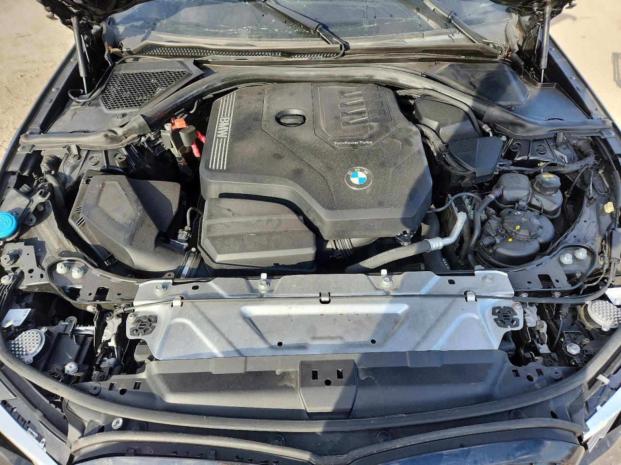 2022 BMW 330I - zdjęcie 11