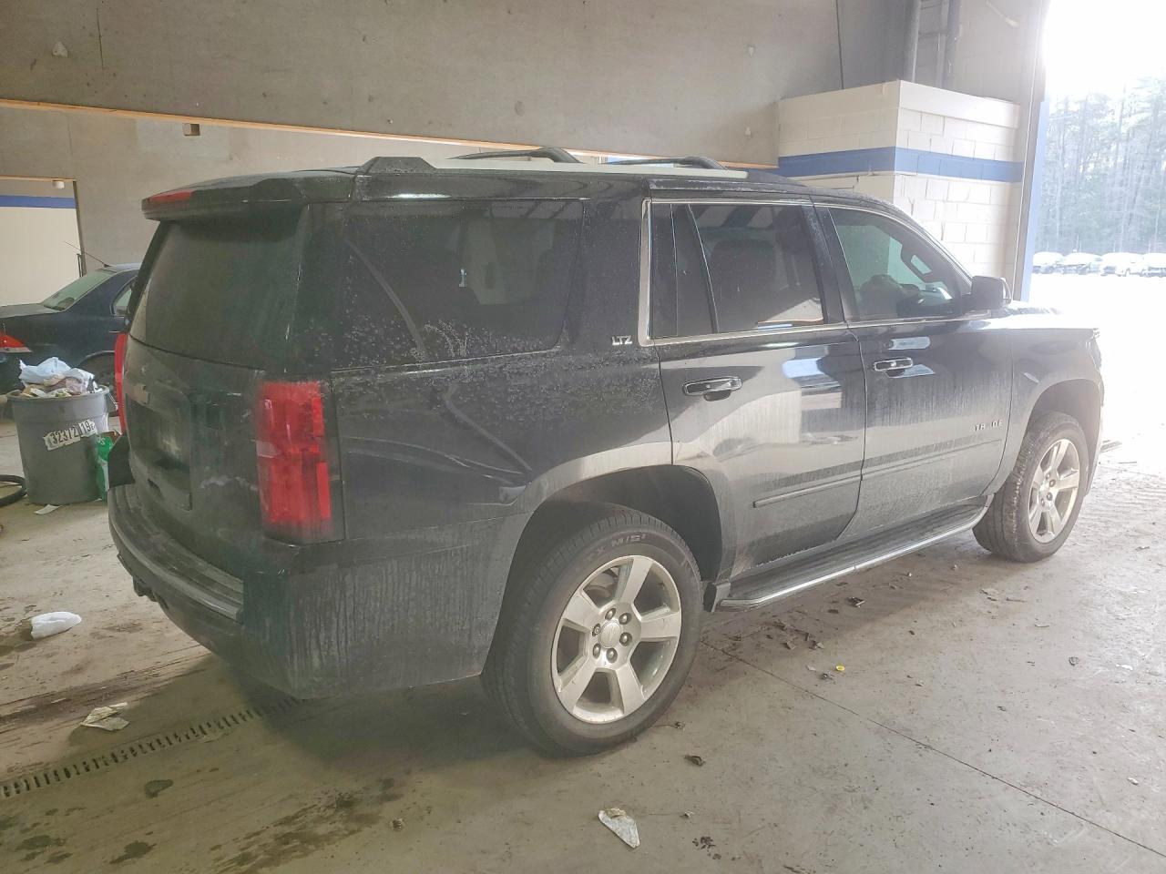 2015 Chevrolet Tahoe K1500 Ltz - zdjęcie 3