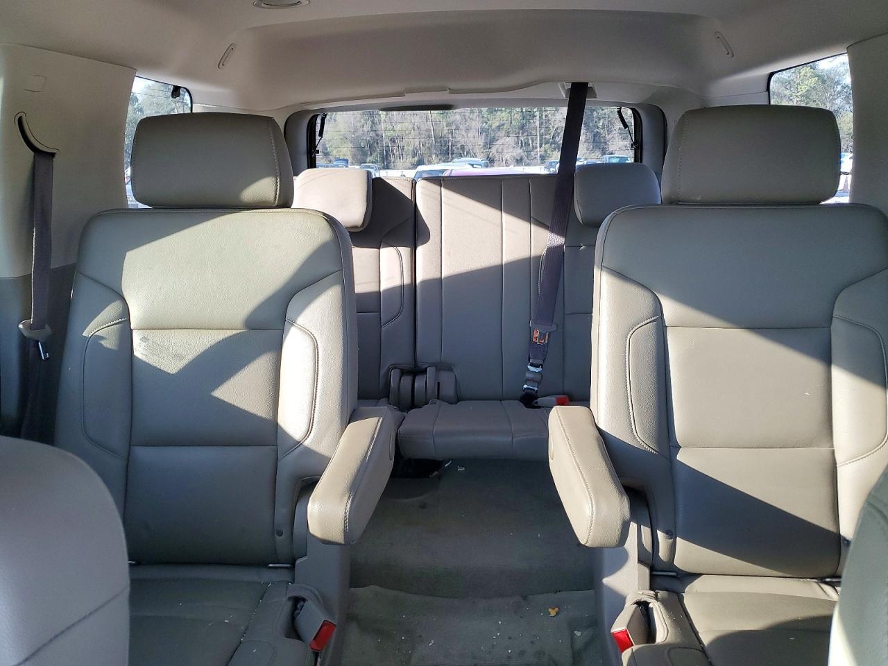 2017 Chevrolet Tahoe C1500 Lt - zdjęcie 10