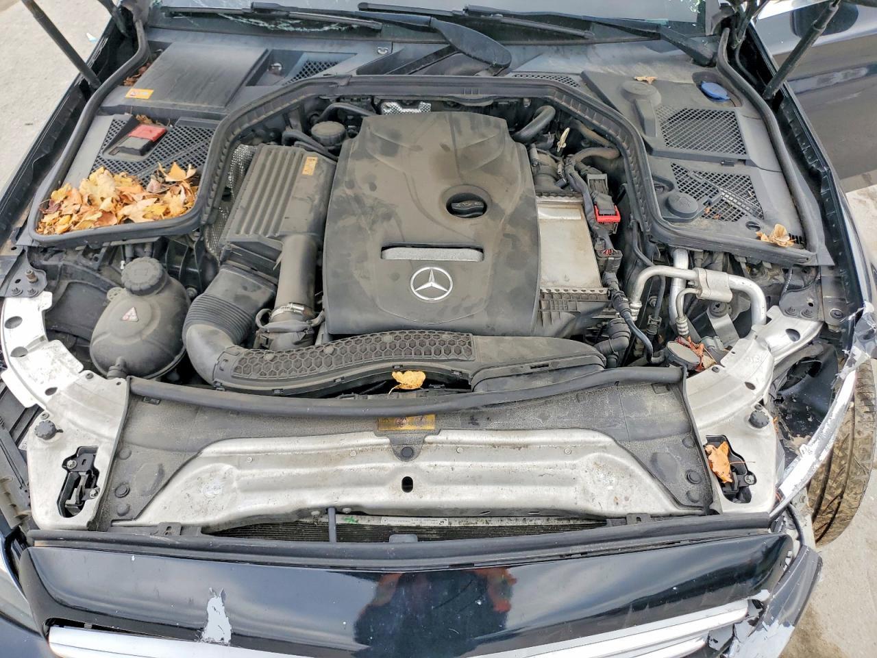 2015 Mercedes-Benz C 300 4Matic - zdjęcie 11