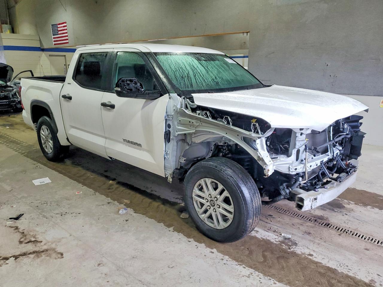 2024 Toyota Tundra Crewmax Sr - zdjęcie 4