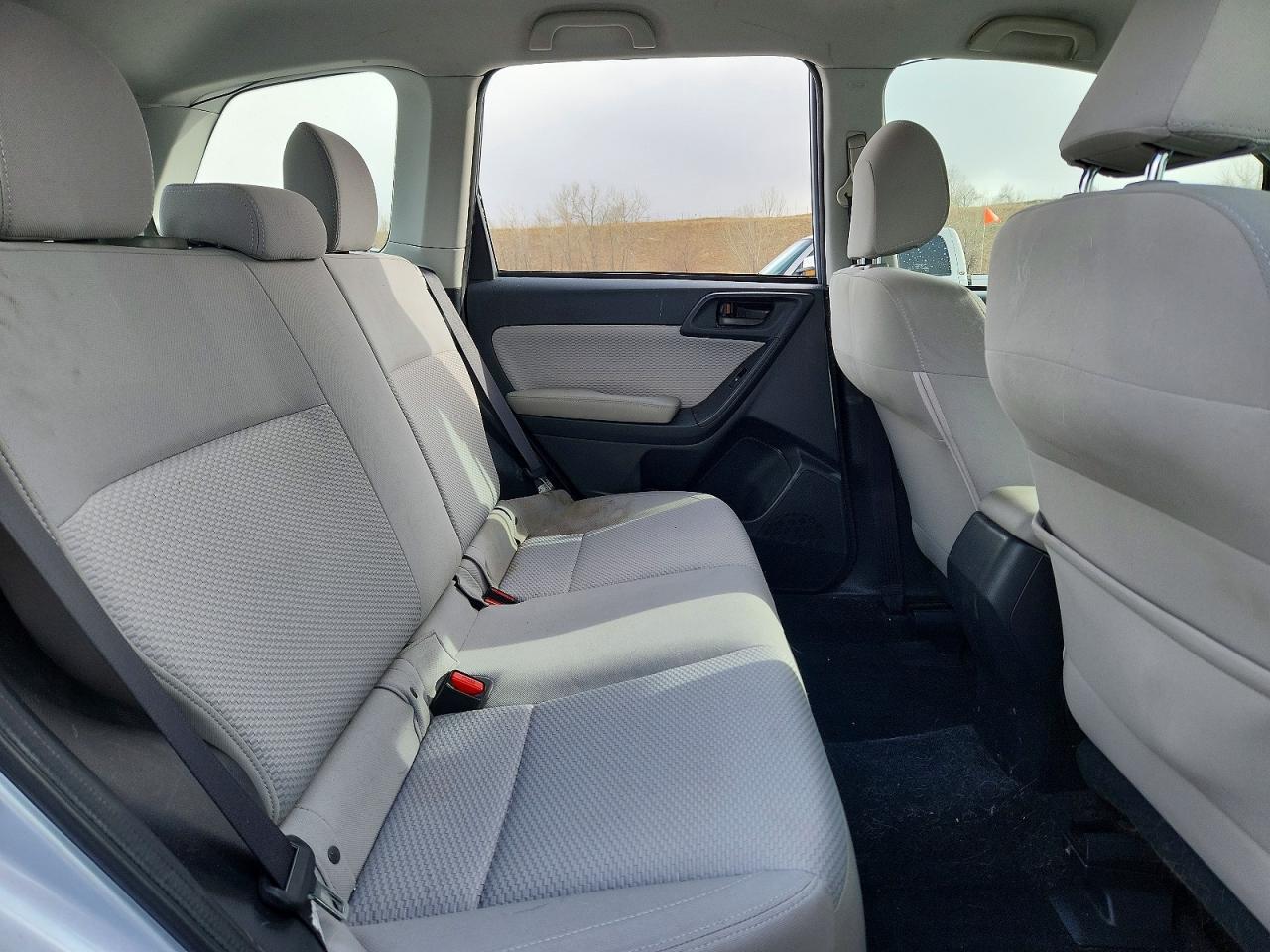 2017 Subaru Forester 2.5I - zdjęcie 11