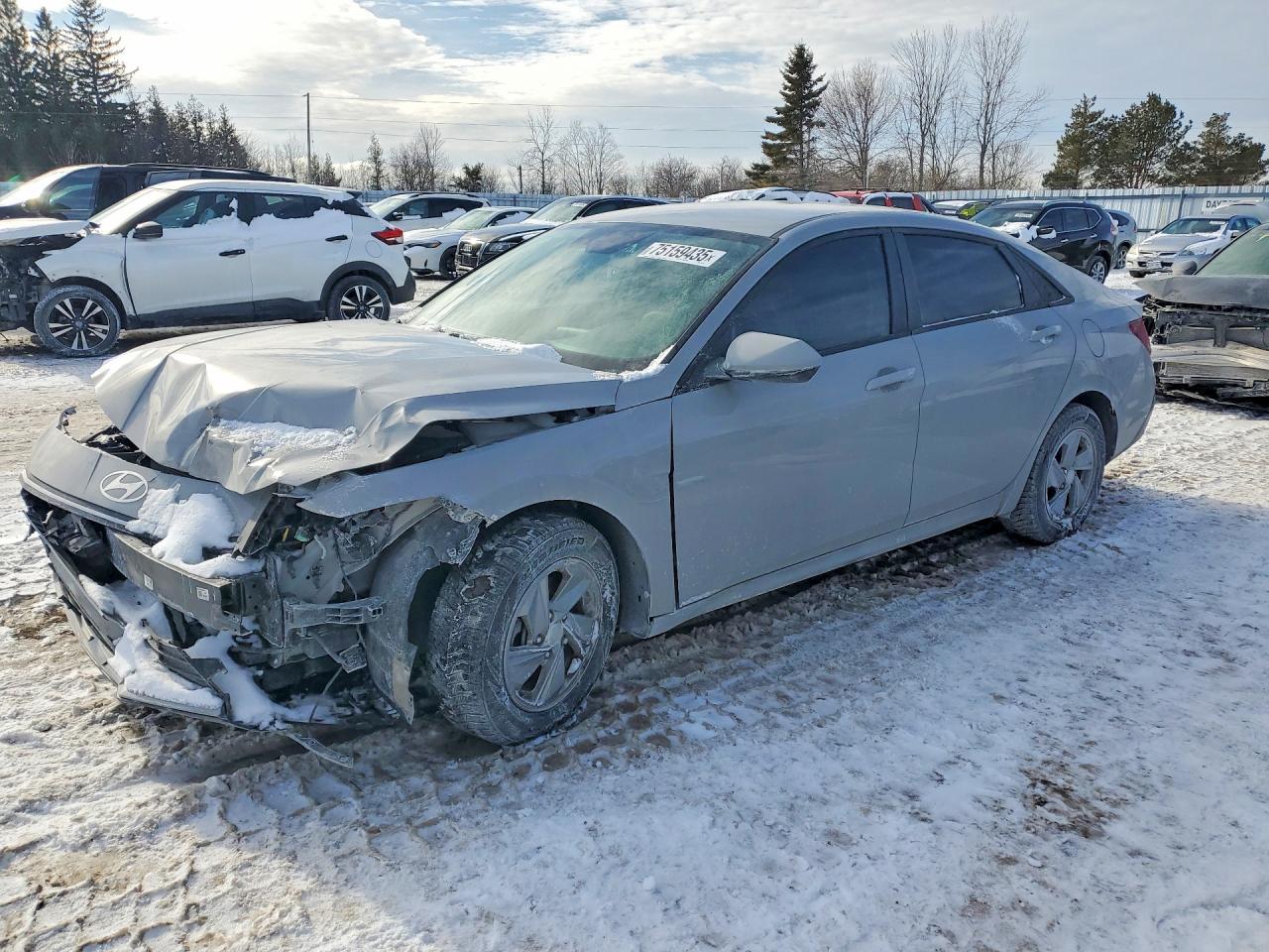 2024 Hyundai Elantra Sel - zdjęcie główne