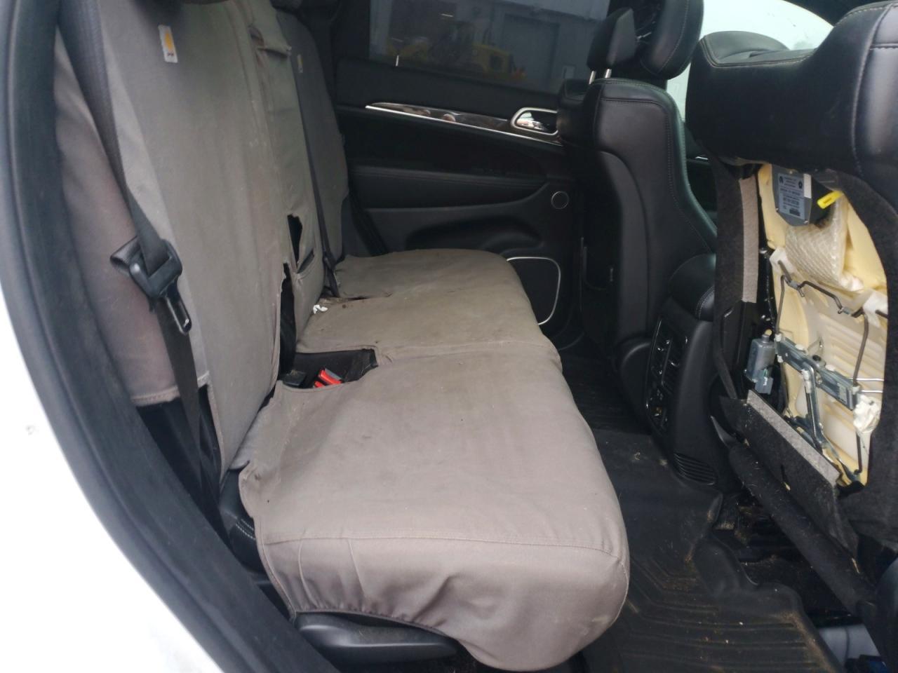 2014 Jeep Grand Cherokee Srt-8 - zdjęcie 11